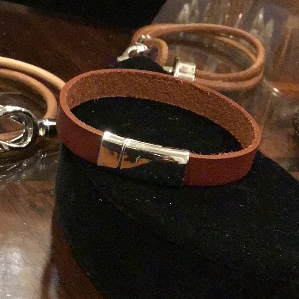 Bracelet